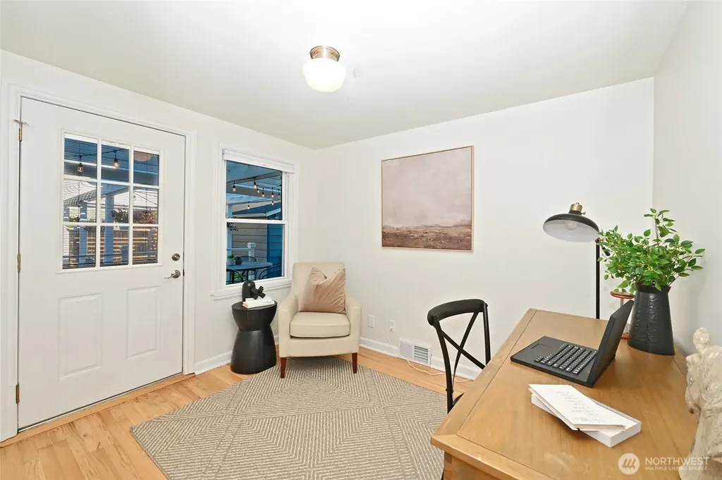 4024 55th Avenue SW Seattle WA 98116