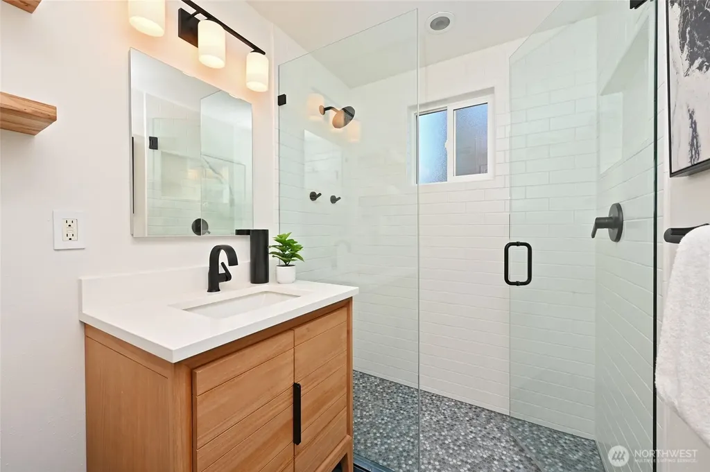 4024 55th Avenue SW Seattle WA 98116
