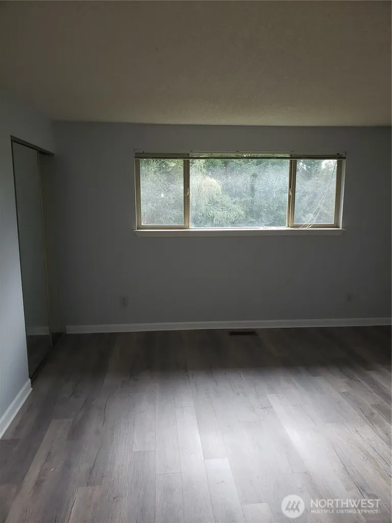 11211 126th Avenue Ct E Puyallup WA 98374