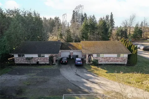 11211 126th Avenue Ct E Puyallup WA 98374