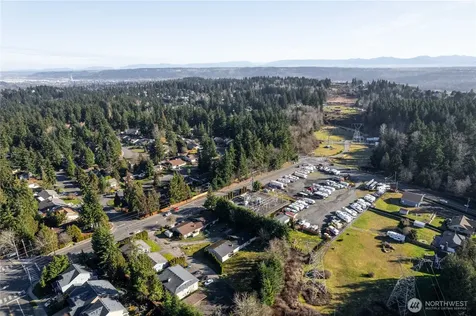 11211 126th Avenue Ct E Puyallup WA 98374