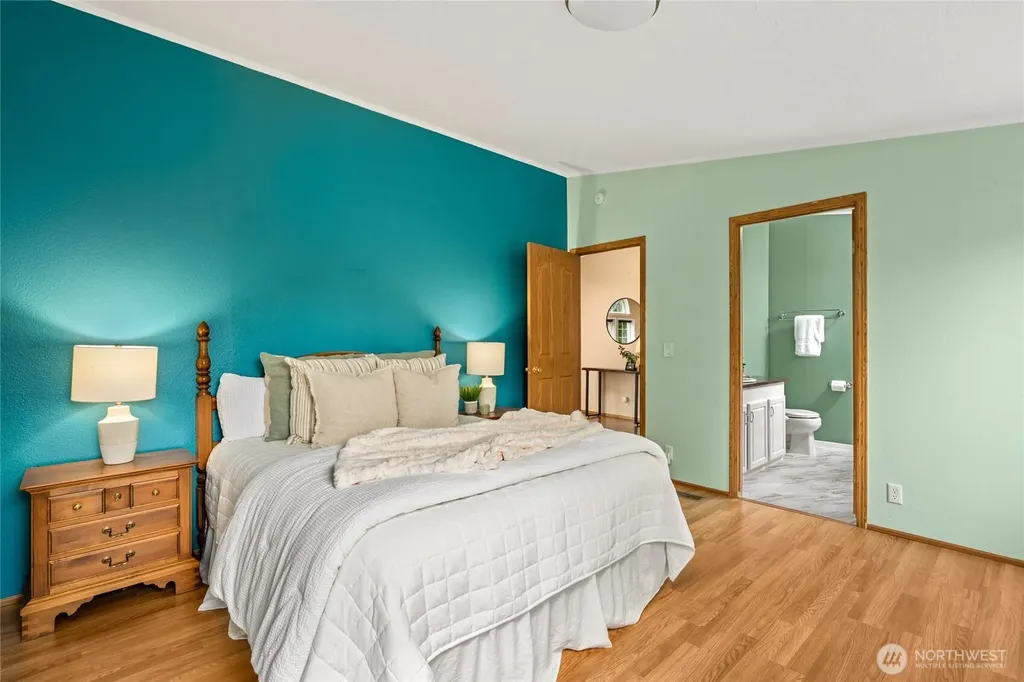 124 N Central Avenue Sedro Woolley WA 98284