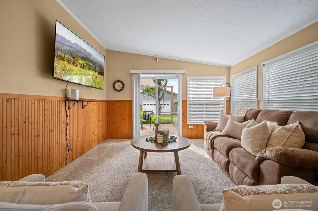 124 N Central Avenue Sedro Woolley WA 98284