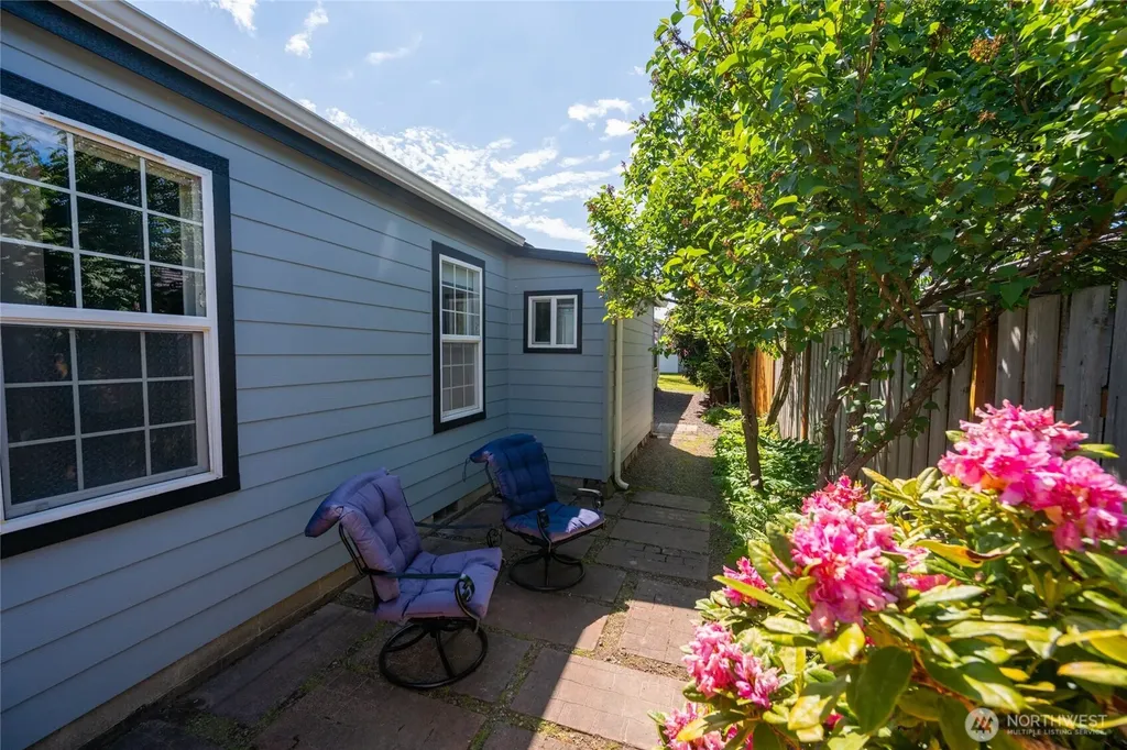 124 N Central Avenue Sedro Woolley WA 98284