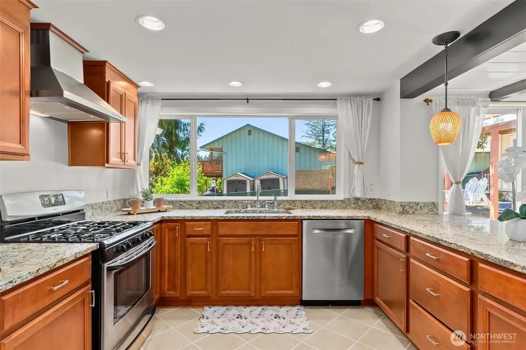 7242 49th Avenue SE Lacey WA 98513