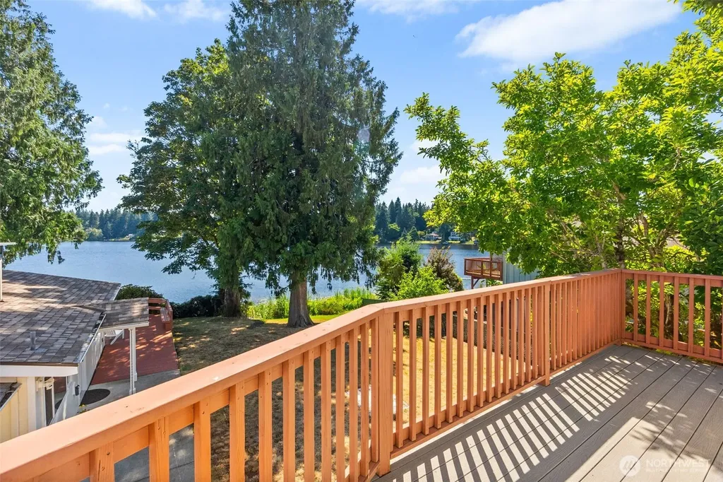 7242 49th Avenue SE Lacey WA 98513