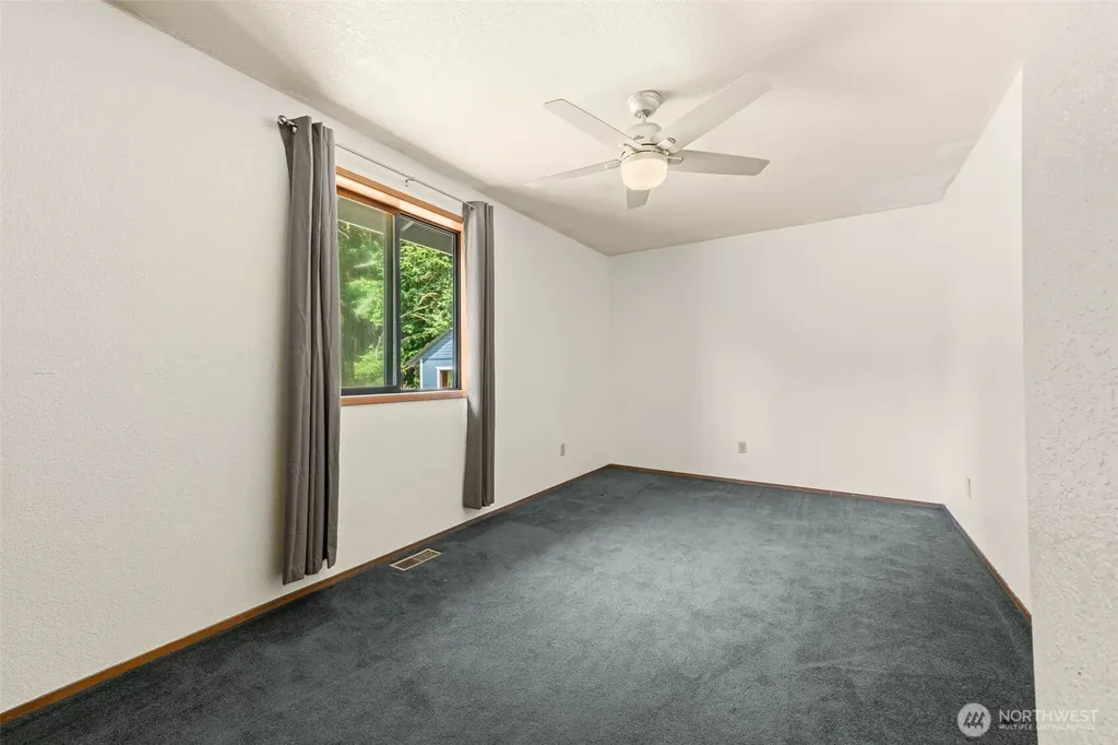 8925 Walter Court SW Olympia WA 98512