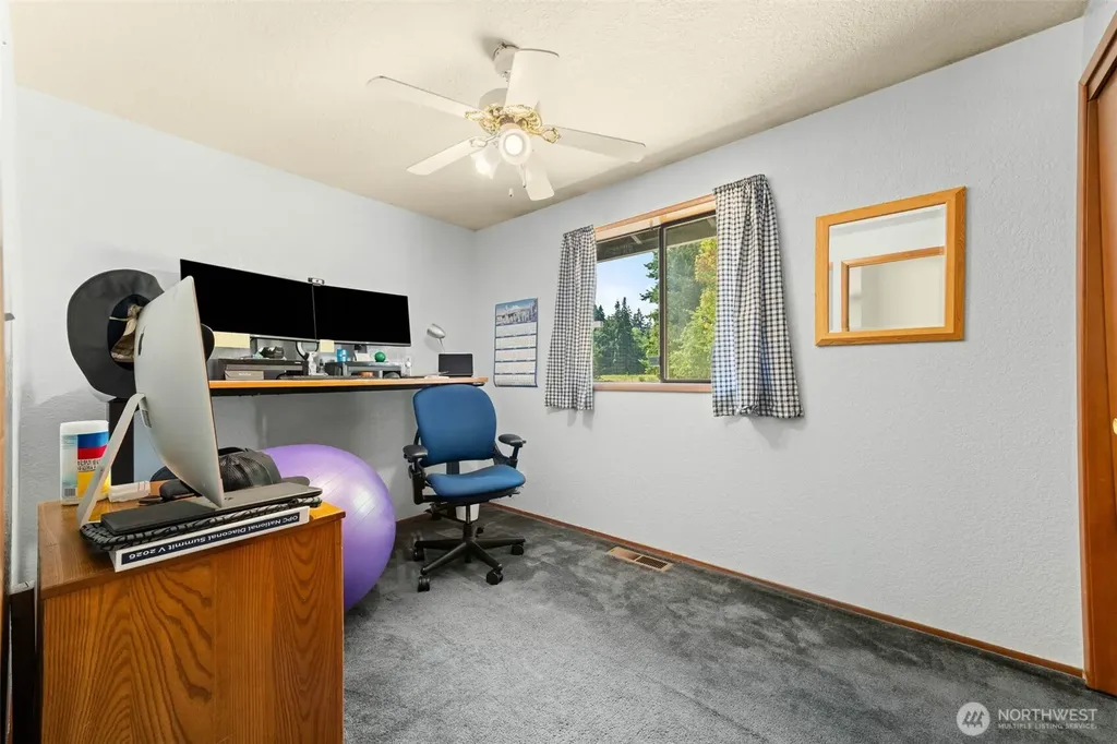 8925 Walter Court SW Olympia WA 98512
