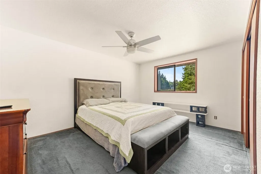 8925 Walter Court SW Olympia WA 98512