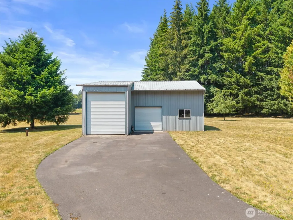 8925 Walter Court SW Olympia WA 98512