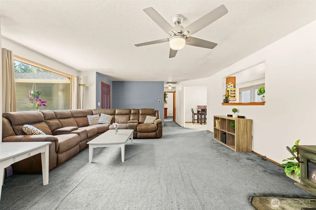 8925 Walter Court SW Olympia WA 98512