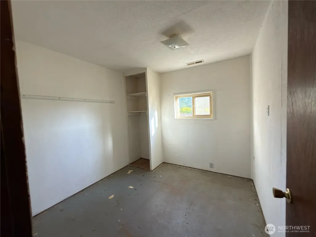 2410 Hastings Avenue W Port Townsend WA 98368