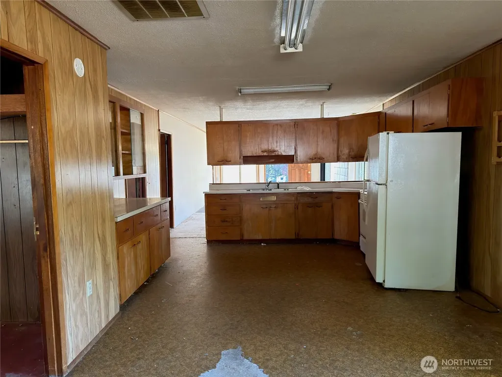 2410 Hastings Avenue W Port Townsend WA 98368