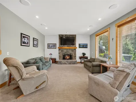 17818 48th Street SE Snohomish WA 98290