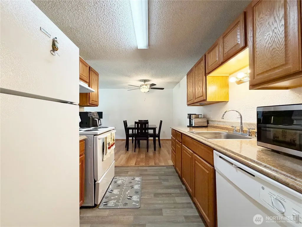 10455 Des Moines Memorial Drive S Seattle WA 98168