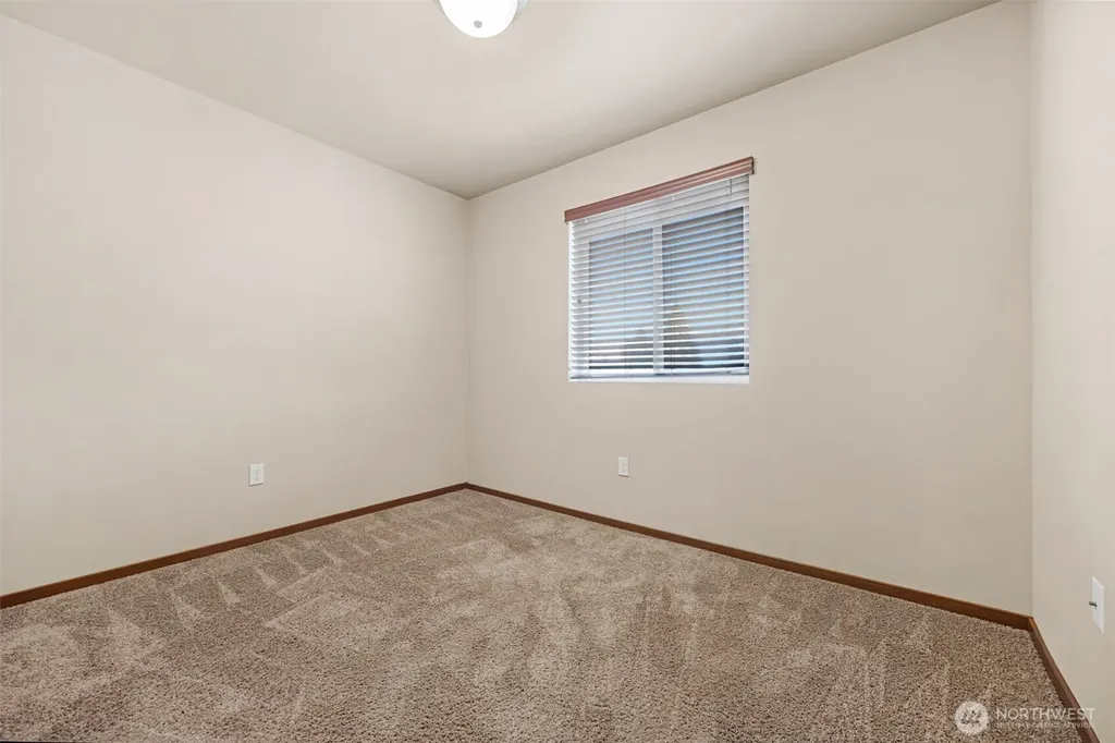 7515 100th Street NE Marysville WA 98270