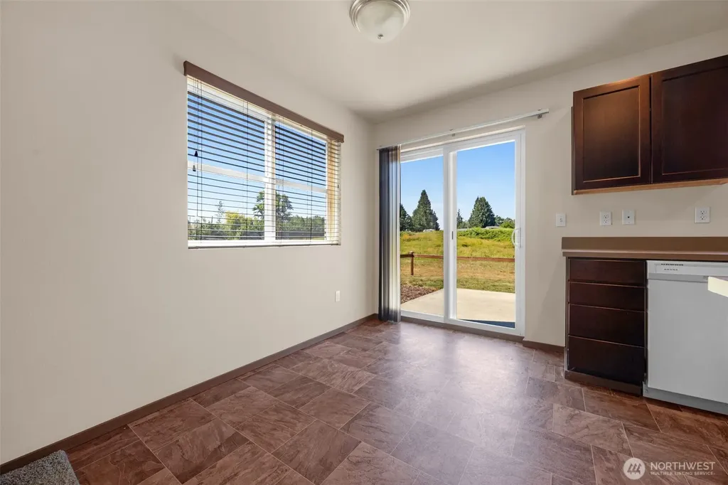7515 100th Street NE Marysville WA 98270