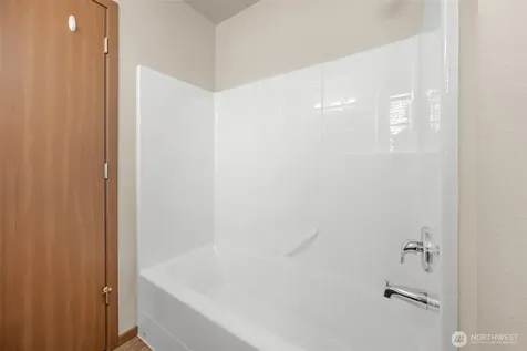 7515 100th Street NE Marysville WA 98270