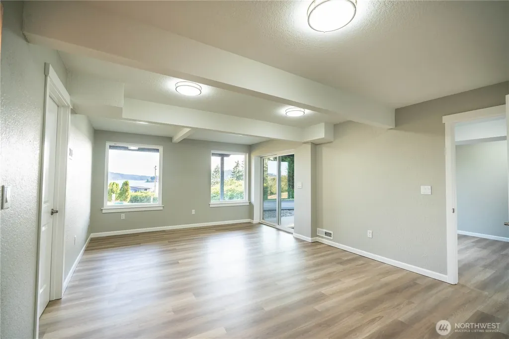 15210 Gibralter Road Anacortes WA 98221