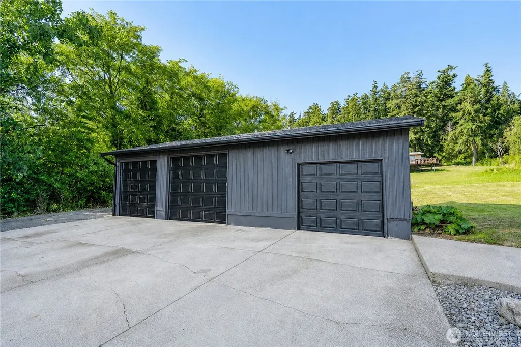 15210 Gibralter Road Anacortes WA 98221
