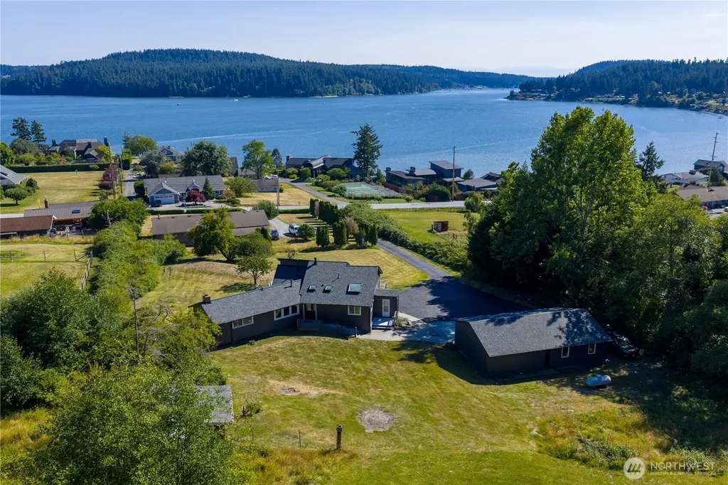 15210 Gibralter Road Anacortes WA 98221