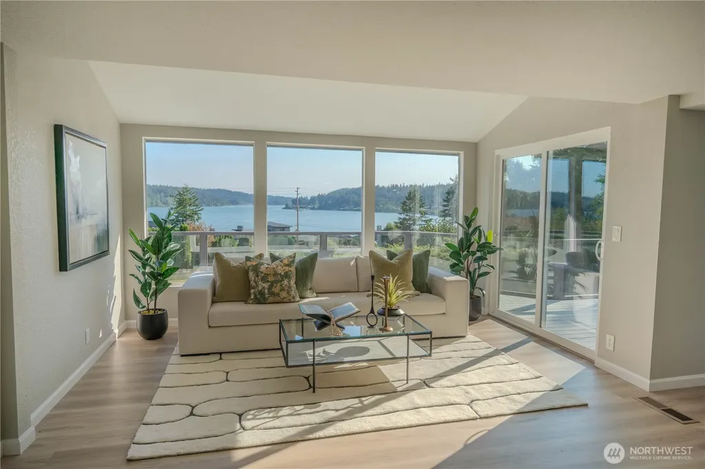 15210 Gibralter Road Anacortes WA 98221