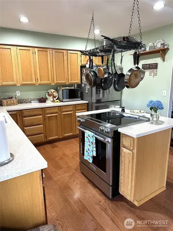 28136 233rd Avenue SE Maple Valley WA 98038