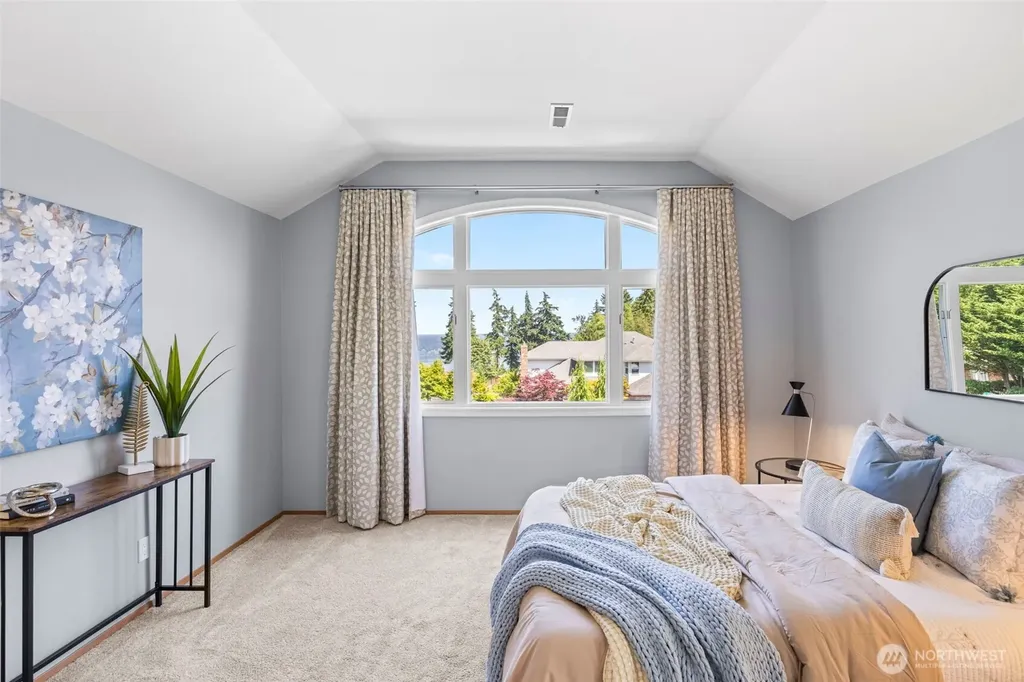 5767 Eldorado Place NW Bremerton WA 98312