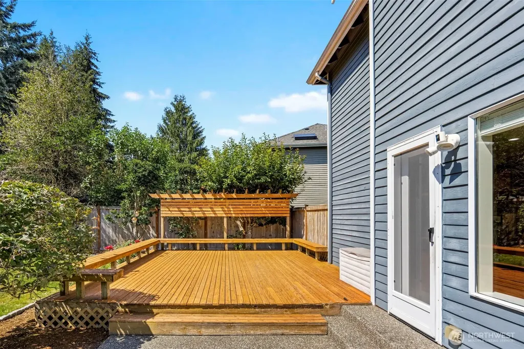 5767 Eldorado Place NW Bremerton WA 98312