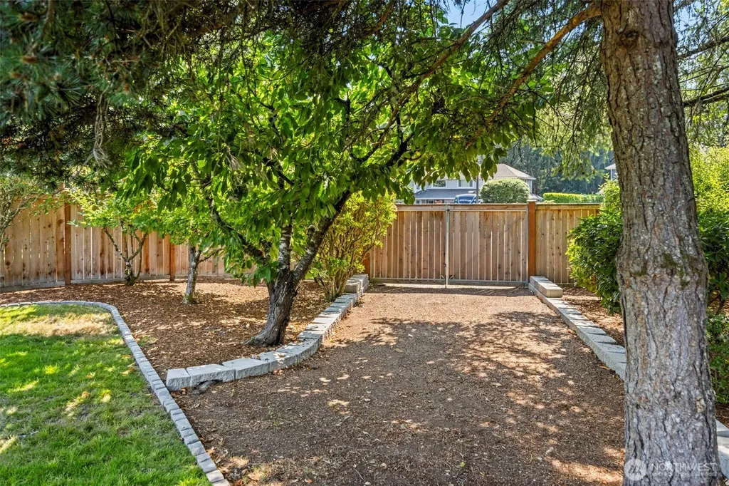5767 Eldorado Place NW Bremerton WA 98312