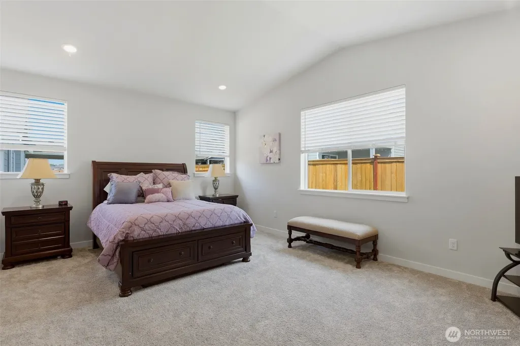 18201 132nd Avenue E Puyallup WA 98374
