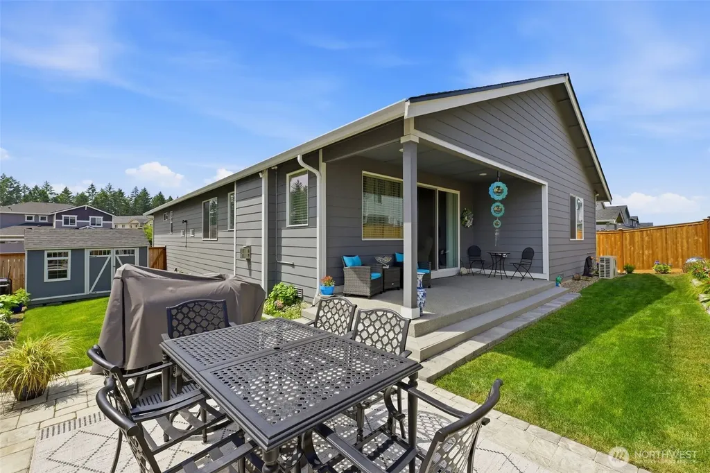 18201 132nd Avenue E Puyallup WA 98374