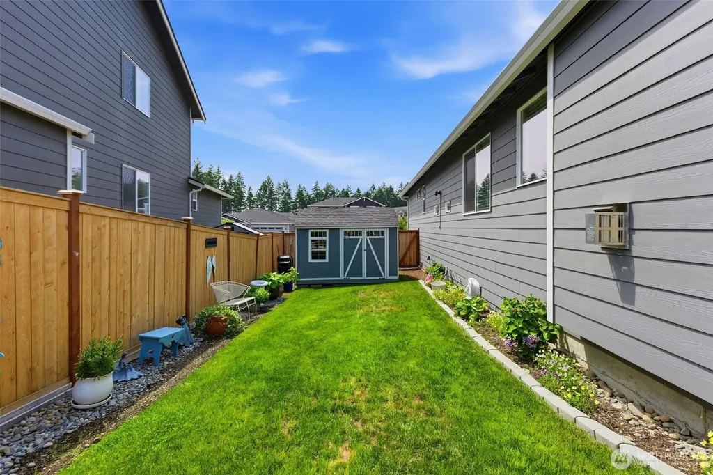 18201 132nd Avenue E Puyallup WA 98374