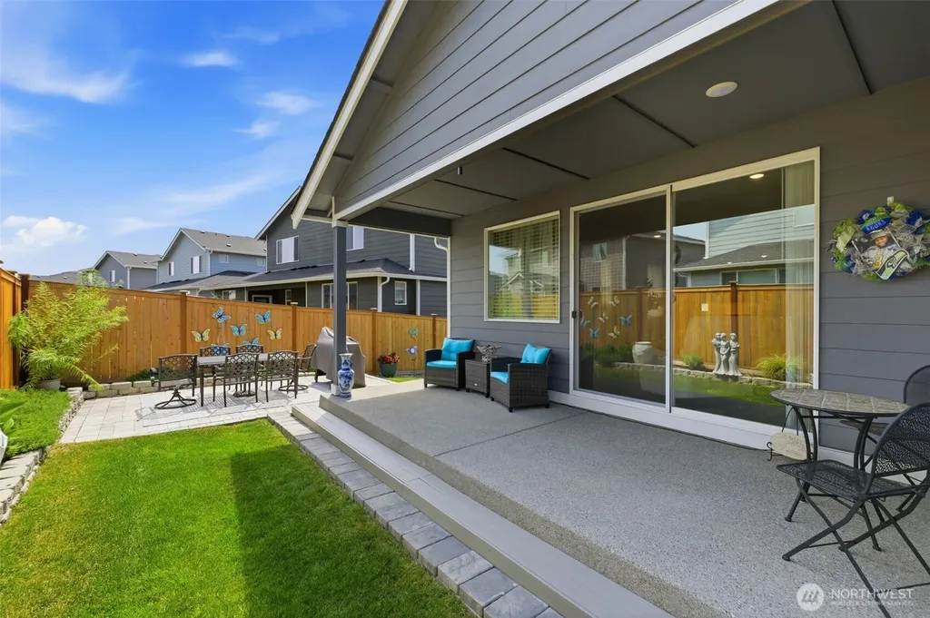 18201 132nd Avenue E Puyallup WA 98374