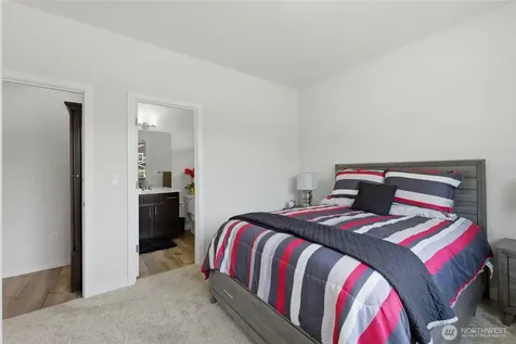18201 132nd Avenue E Puyallup WA 98374