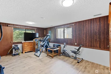 352 Lochwood Drive Camano Island WA 98282