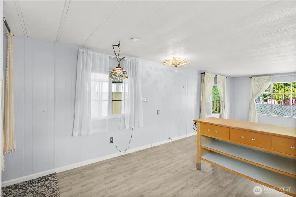 3832 164th Street SW Lynnwood WA 98087