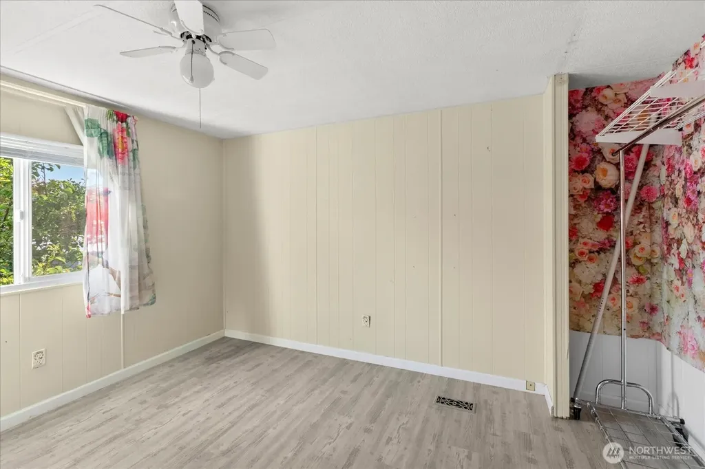 3832 164th Street SW Lynnwood WA 98087