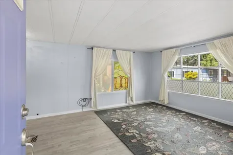 3832 164th Street SW Lynnwood WA 98087