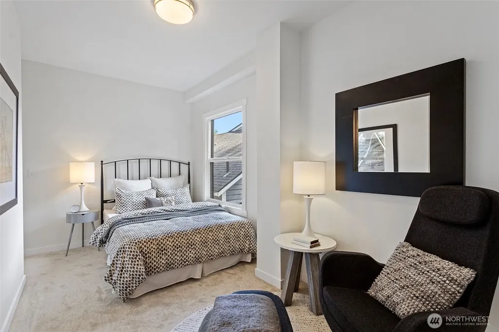 4137 41st Avenue S Seattle WA 98118