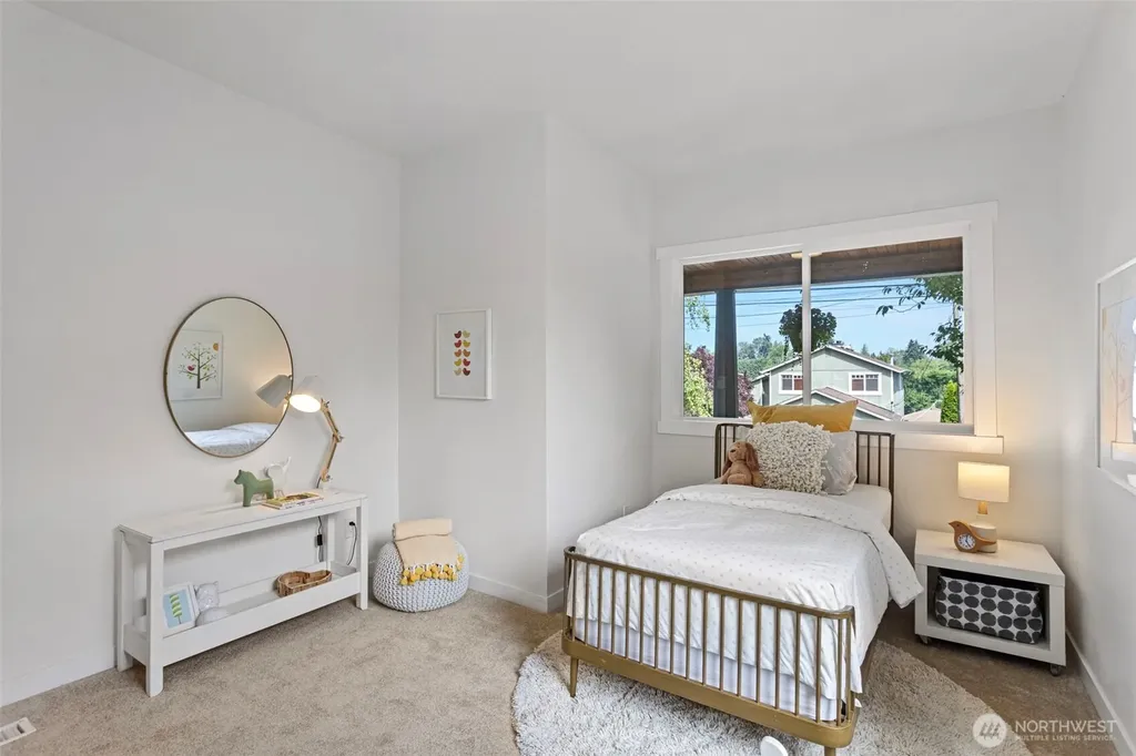 4137 41st Avenue S Seattle WA 98118