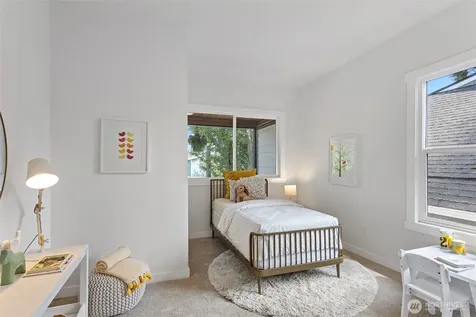 4137 41st Avenue S Seattle WA 98118