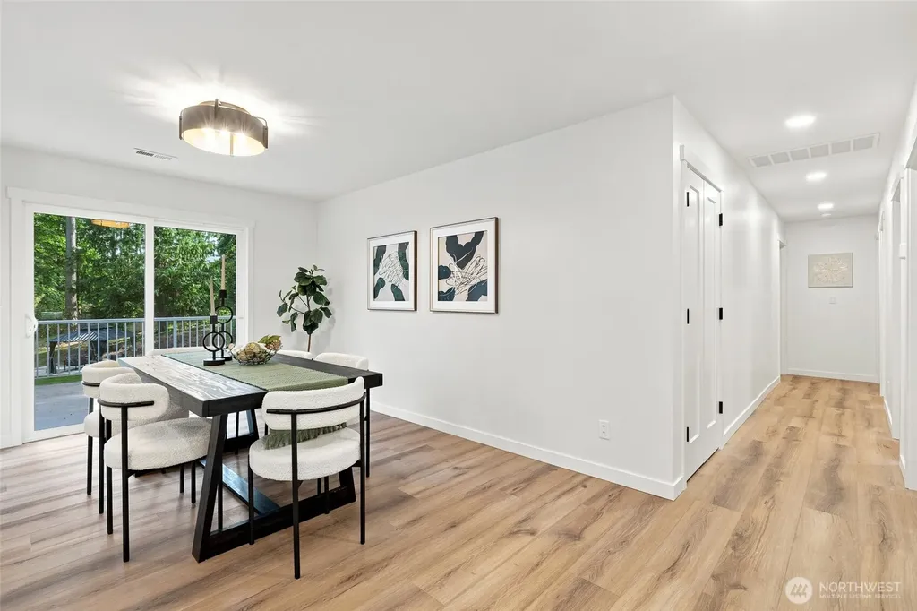 114 231st Street SE Bothell WA 98021