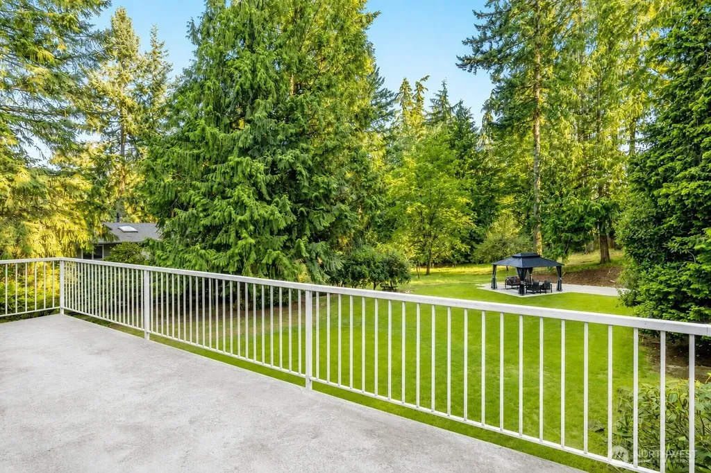 114 231st Street SE Bothell WA 98021