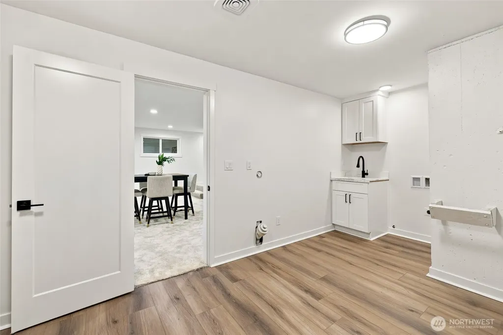 114 231st Street SE Bothell WA 98021
