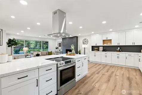 114 231st Street SE Bothell WA 98021