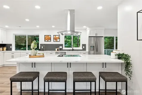 114 231st Street SE Bothell WA 98021
