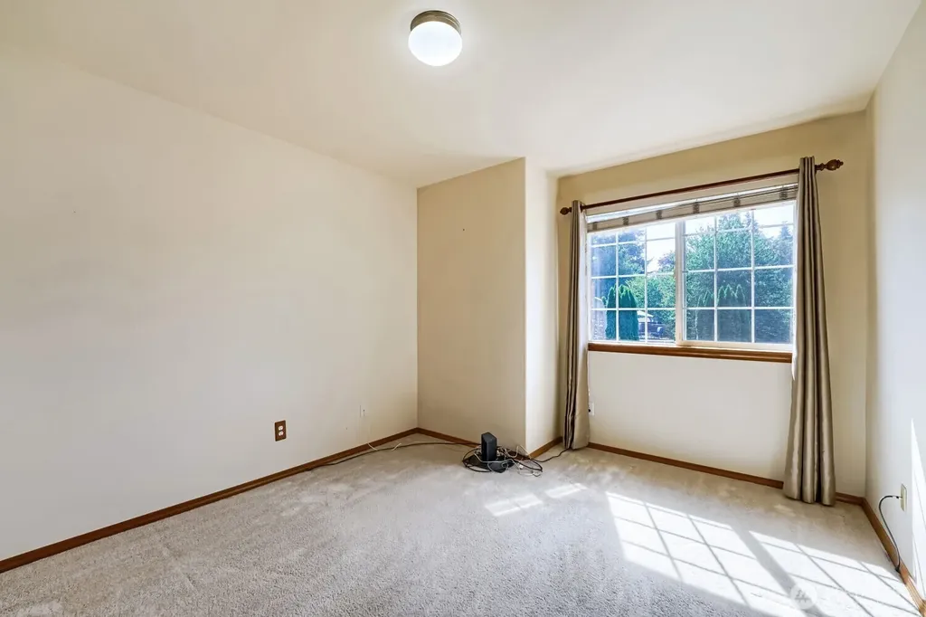 11831 SE 206th Street Kent WA 98031