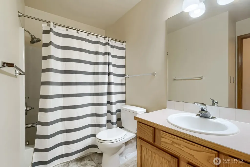 11831 SE 206th Street Kent WA 98031