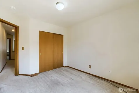 11831 SE 206th Street Kent WA 98031